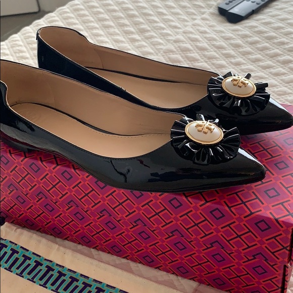 Tory Burch black flats size 6.5 - Picture 3 of 5